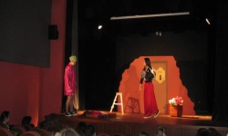 "Estranhoides" - Peça de Teatro Infantil